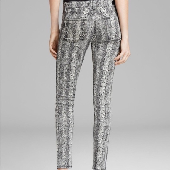 Paige Verdugo Ultra Skinny Jeans in Python Print Size 26 - Picture 2 of 11
